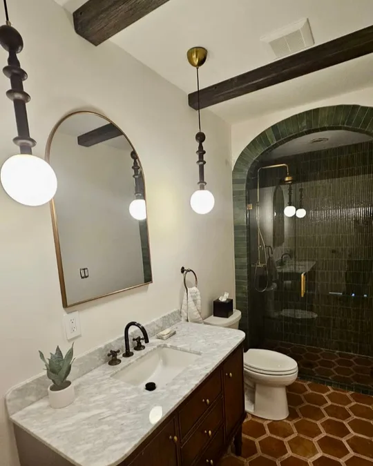 Bathroom remodeled by Bastos Solutions Corp